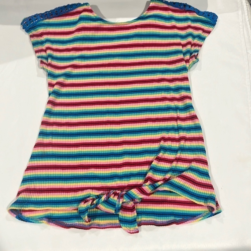 Ally B girls top with lace on shoulders, front tie and criss cross back. Size M